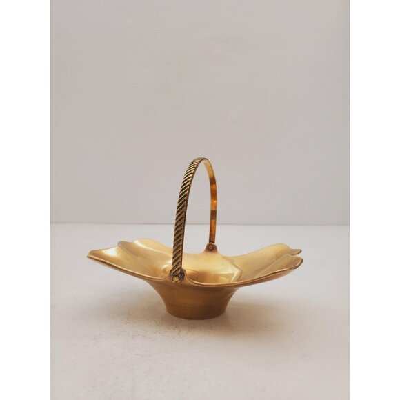 Vintage 1950s / BRASS SOAP DISH / Solid Brass Soap Holder Soap Dispenser Vintage - Picture 4 of 10